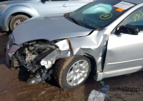 2009 Nissan Altima 2.5 S z USA, uszkodzony, nr VIN 1N4AL21E39N453245